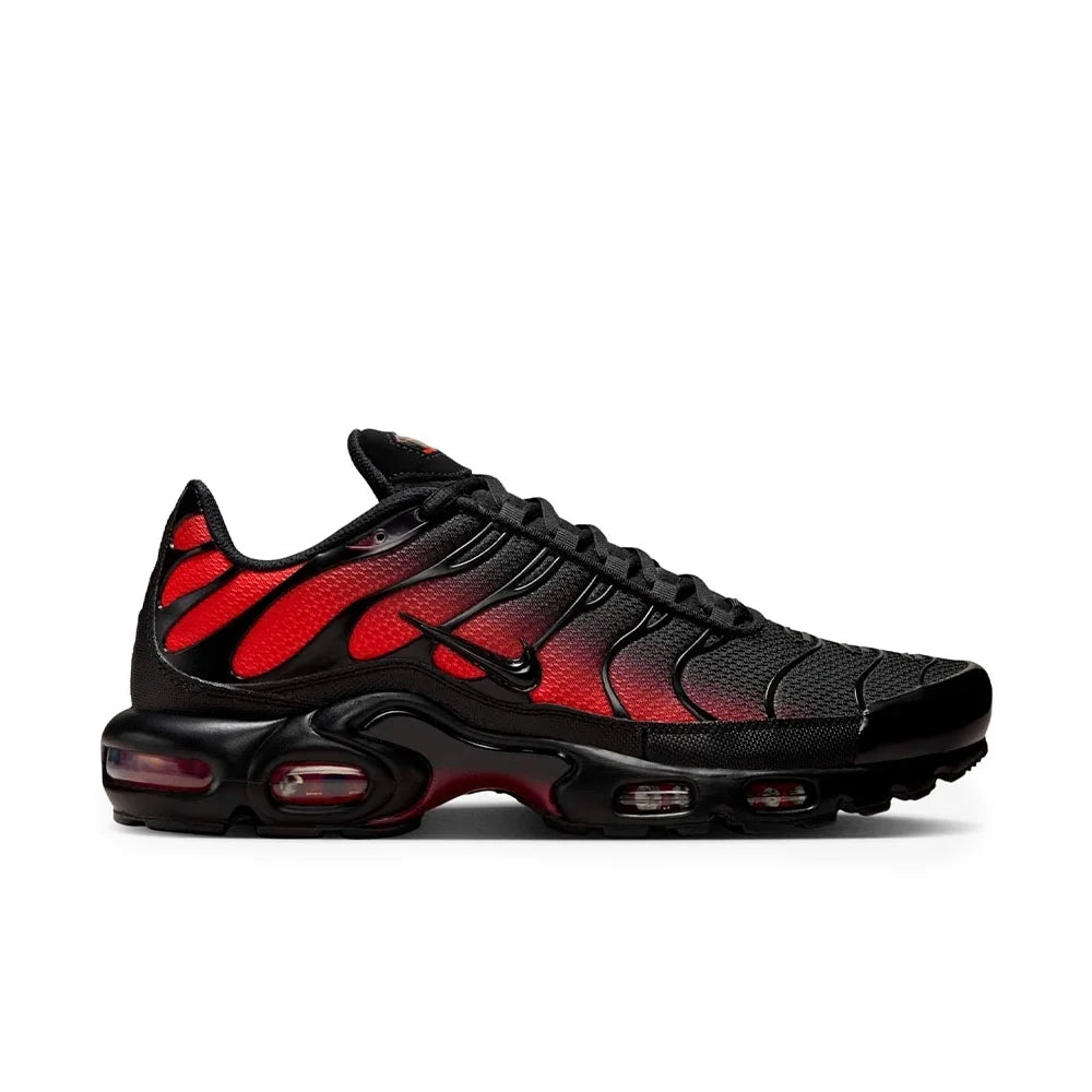 NIKE AIR MAX PLUS