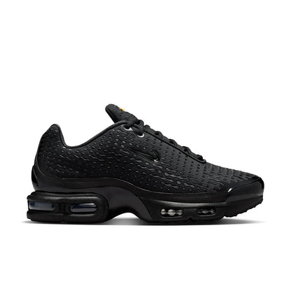 NIKE AIR MAX PLUS